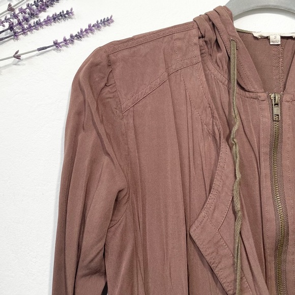 Mystree jacket - Picture 3 of 16